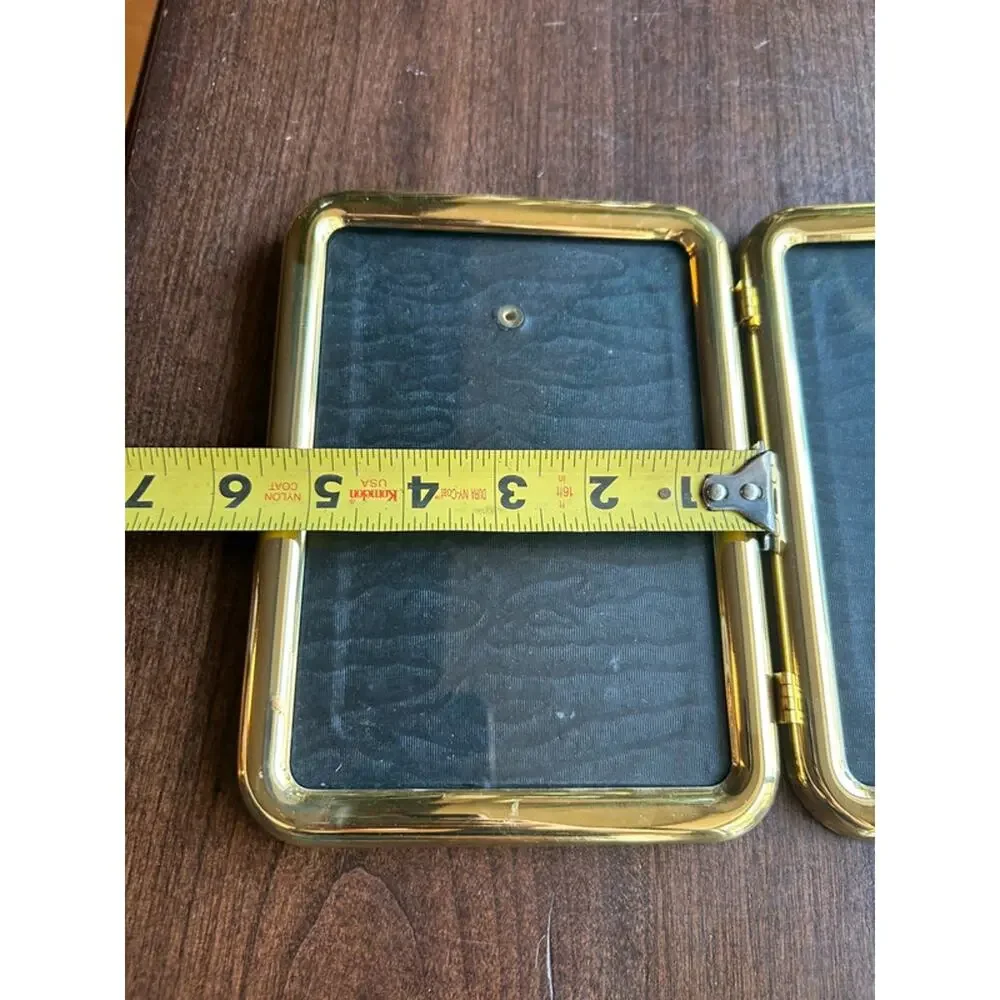 Art vintage brass